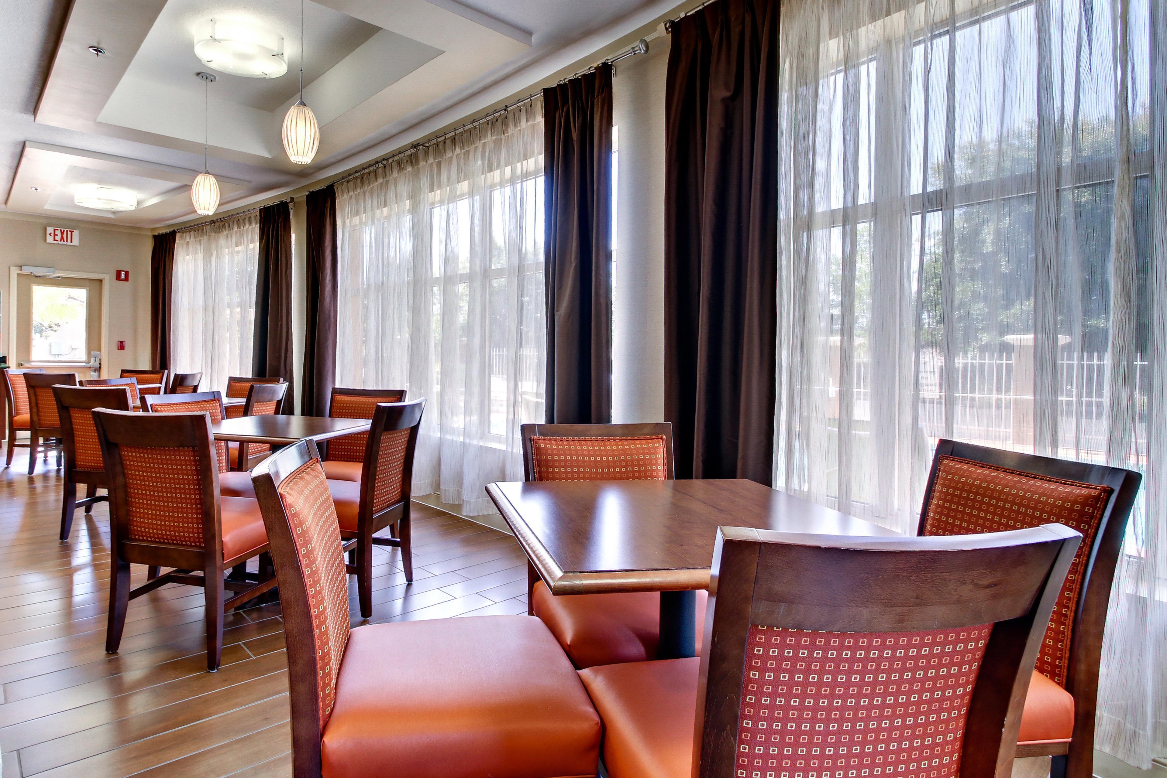 Holiday Inn Express & Suites Jacksonville South - I-295 By Ihg Bagian luar foto